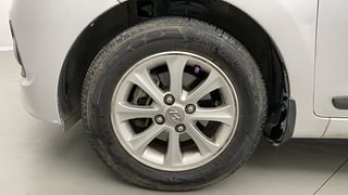 Used 2014 Hyundai Grand i10 Asta 1.2 Kappa VTVT Petrol Manual tyres LEFT FRONT TYRE RIM VIEW