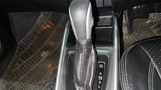 Used 2017 Maruti Suzuki Baleno Zeta 1.2 AT Petrol Automatic interior GEAR  KNOB VIEW
