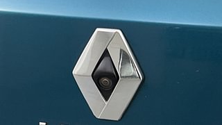 Used 2020 Renault Kwid CLIMBER 1.0 Opt Petrol Manual top_features Rear camera