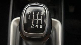 Used 2020 Hyundai Venue SX 1.0 (O) Turbo Petrol Manual interior GEAR  KNOB VIEW