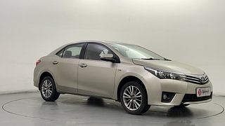 Used 2015 Toyota Corolla Altis GL Petrol Petrol Manual exterior RIGHT FRONT CORNER VIEW
