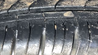 Used 2020 Hyundai Venue SX 1.0 (O) Turbo Petrol Manual tyres RIGHT REAR TYRE TREAD VIEW