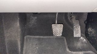 Used 2022 Hyundai Venue SX (O) 1.0 Turbo iMT Petrol Manual interior PEDALS VIEW