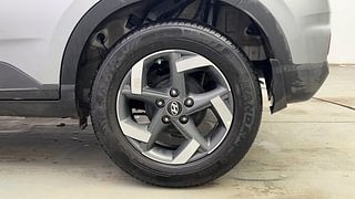 Used 2020 Hyundai Venue SX 1.0 (O) Turbo Petrol Manual tyres LEFT REAR TYRE RIM VIEW