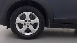 Used 2024 Mahindra XUV 3XO MX3 1.5 Diesel Diesel Manual tyres LEFT FRONT TYRE RIM VIEW