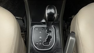 Used 2016 Mahindra XUV500 W6 AT Diesel Automatic interior GEAR  KNOB VIEW