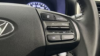 Used 2020 Hyundai Venue SX 1.0 (O) Turbo Petrol Manual top_features Cruise control