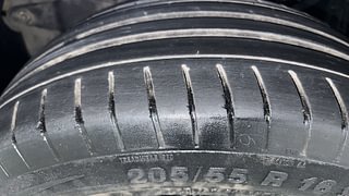Used 2015 Toyota Corolla Altis GL Petrol Petrol Manual tyres LEFT FRONT TYRE TREAD VIEW