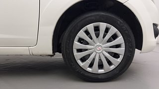 Used 2012 Ford Figo Duratorq Diesel EXI 1.4 Diesel Manual tyres RIGHT FRONT TYRE RIM VIEW