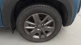 Used 2020 Renault Kwid CLIMBER 1.0 Opt Petrol Manual tyres RIGHT FRONT TYRE RIM VIEW