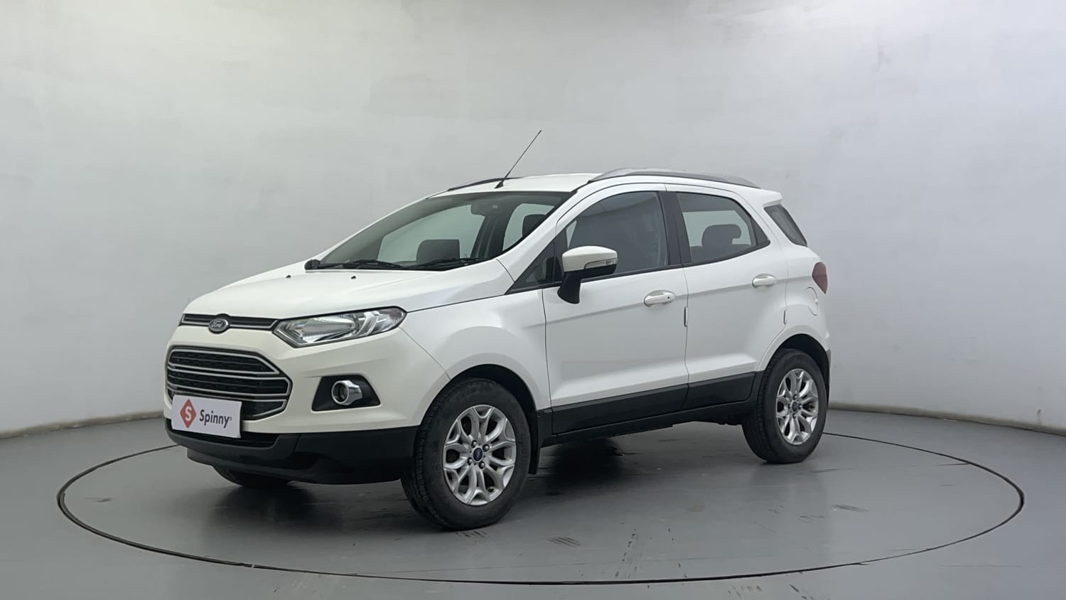 LEFT FRONT CORNER VIEW