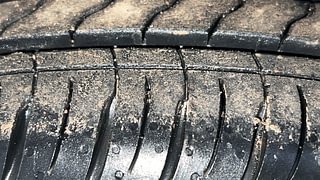 Used 2020 Hyundai Venue SX 1.0 (O) Turbo Petrol Manual tyres LEFT FRONT TYRE TREAD VIEW