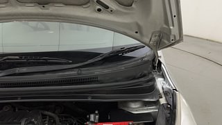 Used 2012 Hyundai i10 Sportz 1.2 Kappa2 Petrol Manual engine ENGINE LEFT SIDE HINGE & APRON VIEW