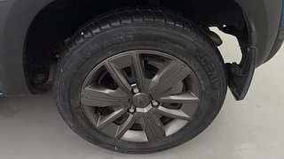 Used 2020 Renault Kwid CLIMBER 1.0 Opt Petrol Manual tyres LEFT REAR TYRE RIM VIEW