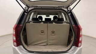 Used 2016 Mahindra XUV500 W6 AT Diesel Automatic interior DICKY INSIDE VIEW
