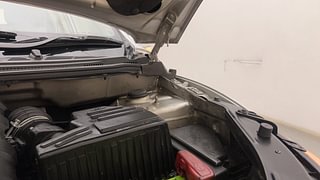 Used 2016 Mahindra XUV500 W6 AT Diesel Automatic engine ENGINE LEFT SIDE HINGE & APRON VIEW