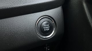 Used 2021 Maruti Suzuki Baleno Zeta Petrol Manual top_features Keyless start