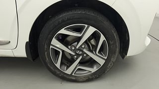 Used 2023 Hyundai Aura SX 1.2 CNG Petrol+cng Manual tyres RIGHT FRONT TYRE RIM VIEW