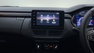 Used 2023 Renault Kiger RXZ AMT Petrol Automatic interior MUSIC SYSTEM & AC CONTROL VIEW