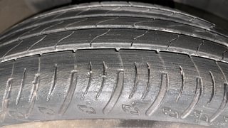 Used 2022 Renault Kiger RXZ Turbo CVT Dual Tone Petrol Automatic tyres RIGHT FRONT TYRE TREAD VIEW
