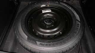 Used 2021 Jeep Compass Model S (O) 1.4 Petrol DCT Petrol Automatic tyres SPARE TYRE VIEW