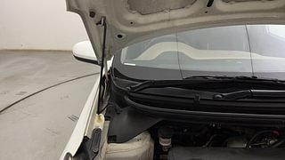 Used 2019 Hyundai Elite i20 Magna Plus 1.4 CRDI Diesel Manual engine ENGINE RIGHT SIDE HINGE & APRON VIEW