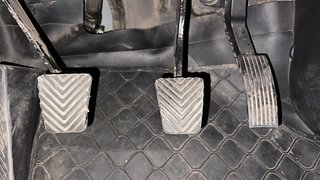Used 2019 Hyundai Elite i20 Magna Plus 1.4 CRDI Diesel Manual interior PEDALS VIEW