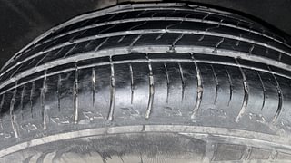 Used 2022 Mahindra XUV700 AX 5 Petrol MT 5 STR Petrol Manual tyres RIGHT REAR TYRE TREAD VIEW