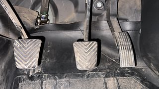 Used 2016 Hyundai Elite i20 Magna 1.2 Petrol Manual interior PEDALS VIEW