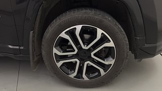 Used 2021 Jeep Compass Model S (O) 1.4 Petrol DCT Petrol Automatic tyres RIGHT FRONT TYRE RIM VIEW
