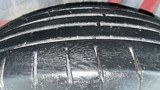 Used 2020 Maruti Suzuki Swift [2017-2021] ZXi AMT Petrol Automatic tyres LEFT REAR TYRE TREAD VIEW