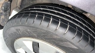Used 2018 Maruti Suzuki Alto K10 [2014-2019] VXI AMT (O) Petrol Automatic tyres LEFT FRONT TYRE TREAD VIEW