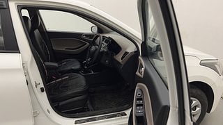 Used 2019 Hyundai Elite i20 Magna Plus 1.4 CRDI Diesel Manual interior RIGHT SIDE FRONT DOOR CABIN VIEW