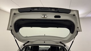 Used 2017 Maruti Suzuki Swift [2014-2017] LXI (O) Petrol Manual interior DICKY DOOR OPEN VIEW
