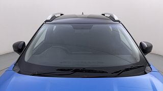 Used 2022 Renault Kiger RXZ Turbo CVT Dual Tone Petrol Automatic exterior FRONT WINDSHIELD VIEW