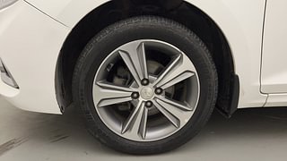 Used 2018 Hyundai Verna SX (O) 1.6 VTVT AT Petrol Automatic tyres LEFT FRONT TYRE RIM VIEW