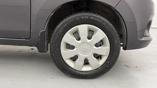 Used 2018 Maruti Suzuki Alto K10 [2014-2019] VXI AMT (O) Petrol Automatic tyres RIGHT FRONT TYRE RIM VIEW