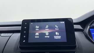Used 2022 Renault Kiger RXZ Turbo CVT Dual Tone Petrol Automatic top_features Touch screen infotainment system