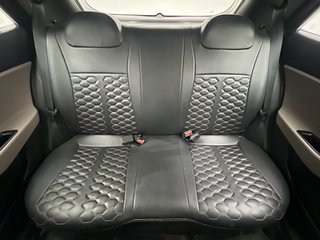 Used 2016 Hyundai Elite i20 Magna 1.2 Petrol Manual interior REAR SEAT CONDITION VIEW
