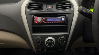 Used 2015 Hyundai Eon Era + Petrol Manual interior MUSIC SYSTEM & AC CONTROL VIEW