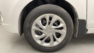 Used 2015 Maruti Suzuki Celerio VXi AMT Petrol Automatic tyres LEFT FRONT TYRE RIM VIEW