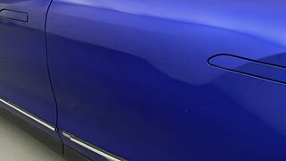 Used 2022 Mahindra XUV700 AX 5 Petrol MT 5 STR Petrol Manual dents MINOR DENT