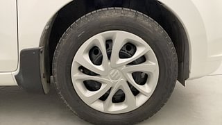 Used 2015 Maruti Suzuki Celerio VXi AMT Petrol Automatic tyres RIGHT FRONT TYRE RIM VIEW