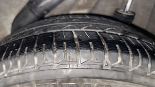 Used 2018 Hyundai Verna SX (O) 1.6 VTVT AT Petrol Automatic tyres LEFT REAR TYRE TREAD VIEW