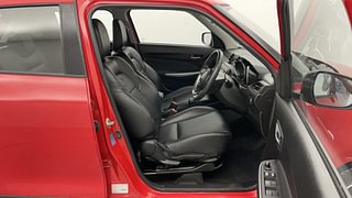 Used 2020 Maruti Suzuki Swift [2017-2021] ZXi AMT Petrol Automatic interior RIGHT SIDE FRONT DOOR CABIN VIEW