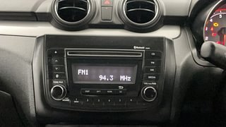 Used 2020 Maruti Suzuki Swift [2017-2021] ZXi AMT Petrol Automatic top_features Integrated (in-dash) music system