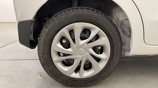 Used 2015 Maruti Suzuki Celerio VXi AMT Petrol Automatic tyres RIGHT REAR TYRE RIM VIEW