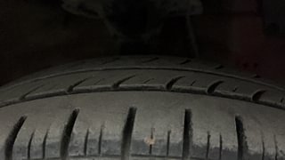 Used 2015 Hyundai Eon Era + Petrol Manual tyres RIGHT FRONT TYRE TREAD VIEW