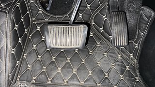 Used 2022 Hyundai Alcazar Signature (O) 7 Seater 1.5 Diesel AT Diesel Automatic interior PEDALS VIEW