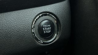 Used 2017 Maruti Suzuki Baleno Zeta AT Petrol Petrol Automatic top_features Keyless start